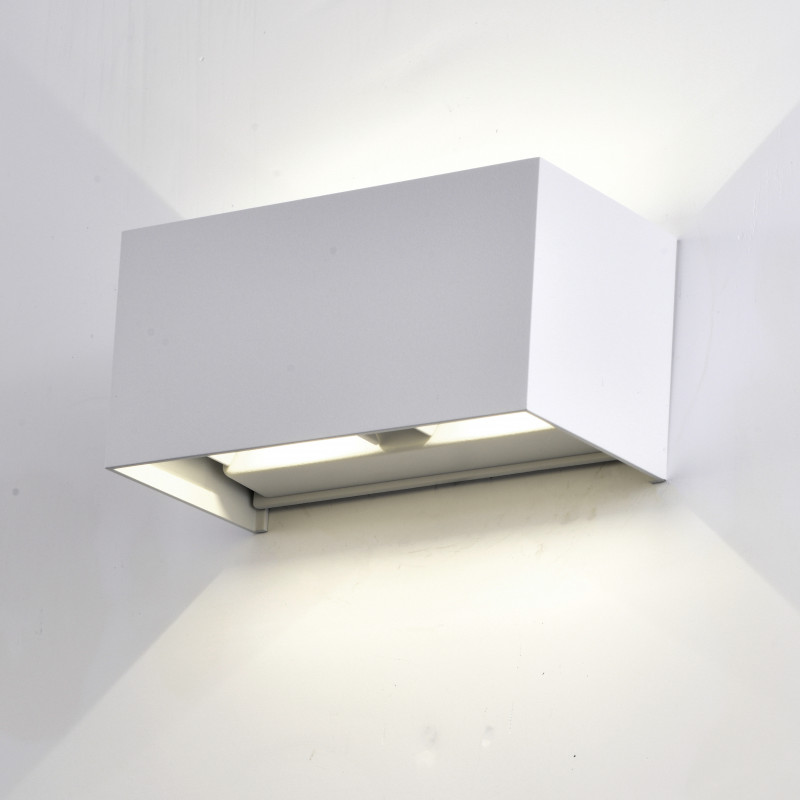 Бра 20**10 см,  *  46W, 4000К Mantra Davos 7820, белый