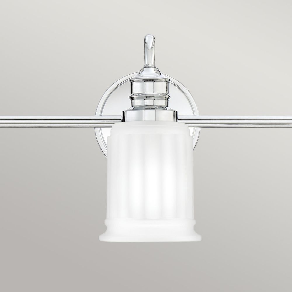 Бра для ванных комнат Quoizel, Арт. QZ-SWELL3-PC-BATH