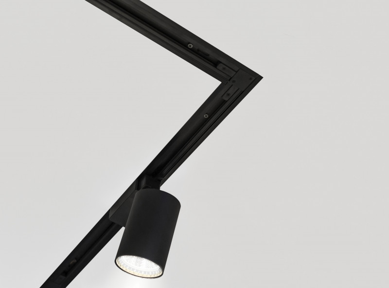 Трековый светильник Maytoni Technical TR003-1-30W4K-B, черный, LED, 30W, 4000K, 2400Lm