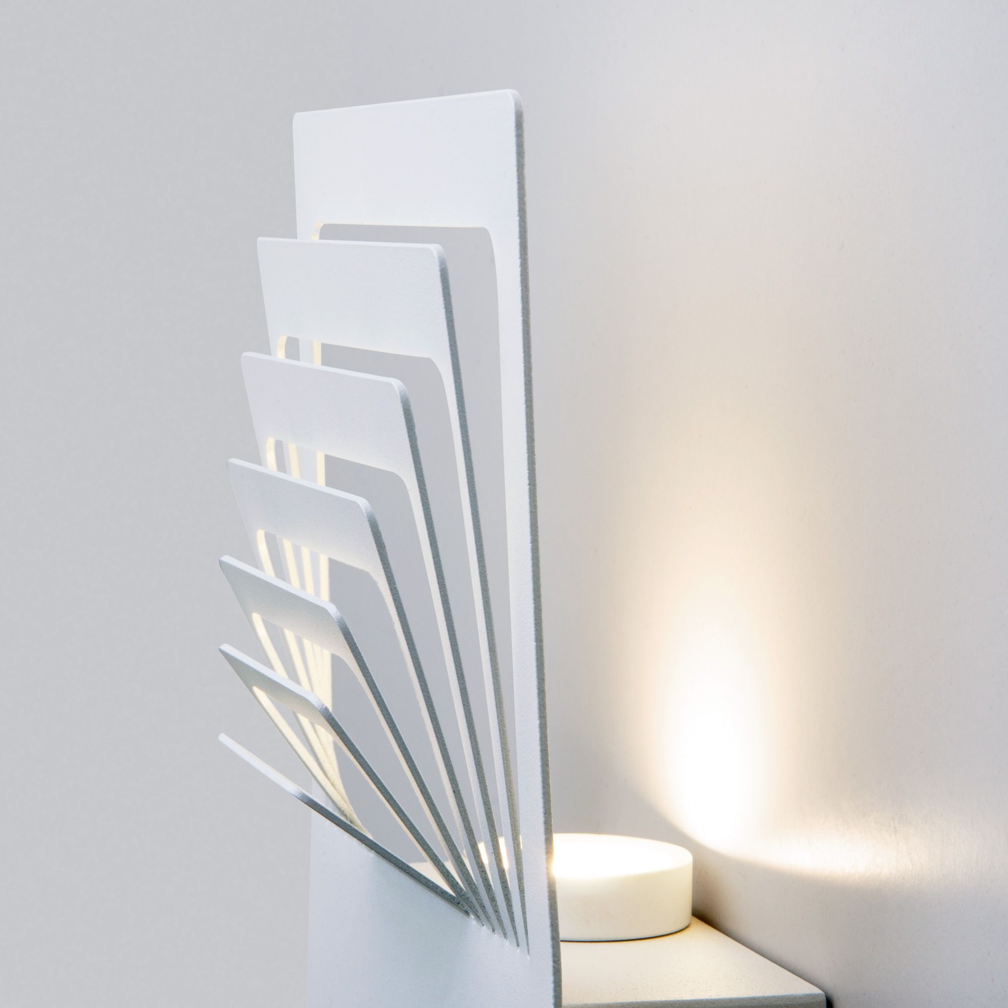 Настенный светодиодный светильник Onda LED MRL LED 1024 белый Elektrostandard