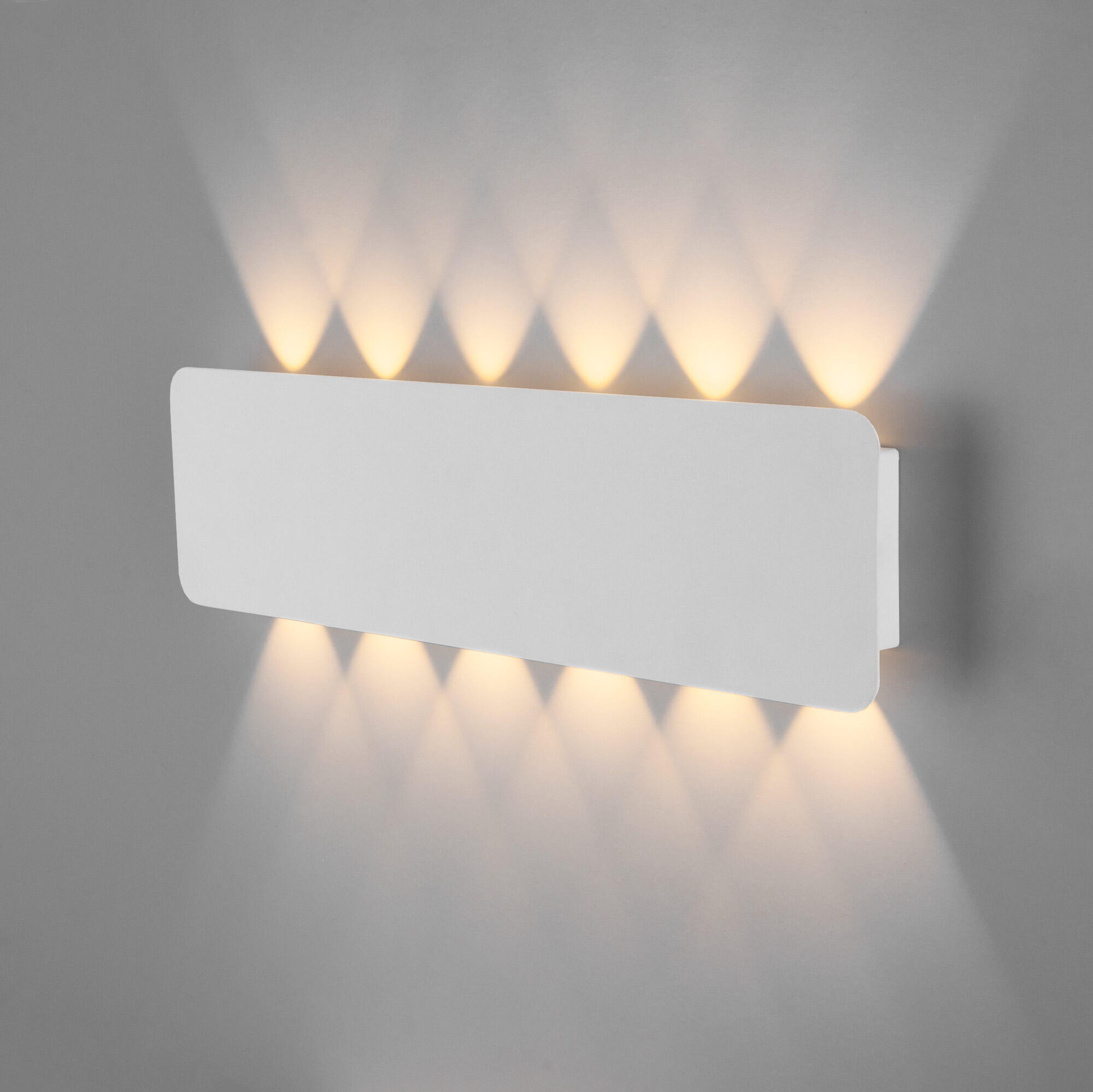 Настенный светодиодный светильник Angle LED 40139/1 LED Elektrostandard