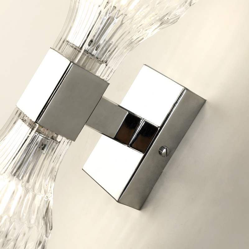 Бра Favourite Parity 2944-2W, D125*W75*H280, хром, плафоны из прозрачного стекла, по краю плафона нанесена серебряная краска