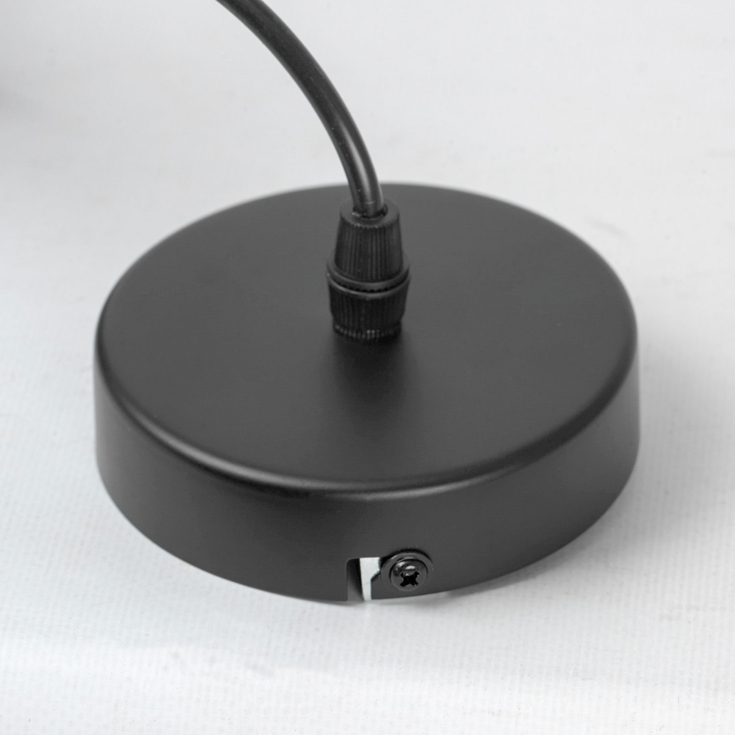 Подвесной светильник 15*35/150 см, 1*E27*40W Lussole Miller LSP-8925 черный
