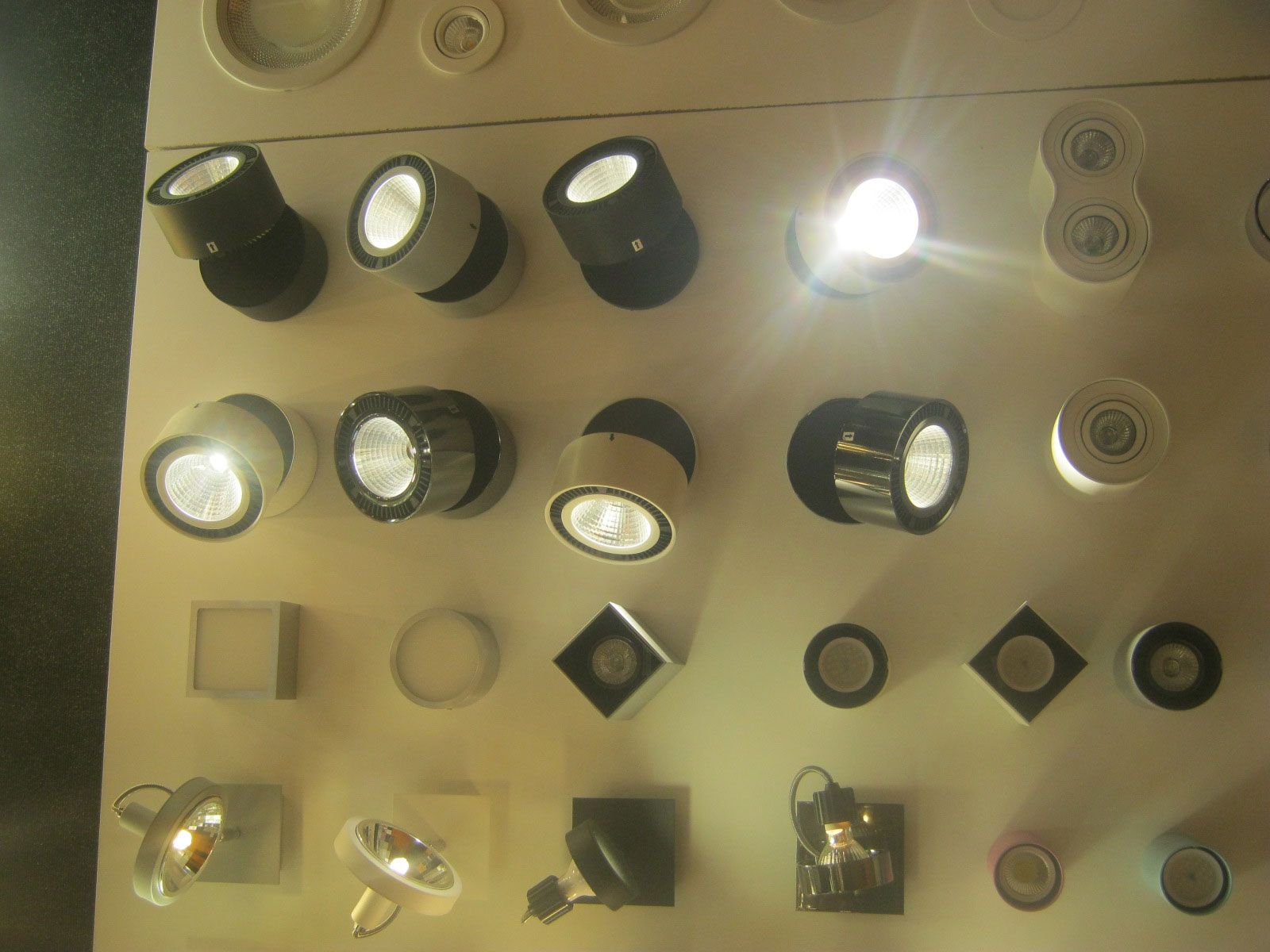 Светильник 12,5*12,5 см, LED 15W, 4000K Lightstar Forte 214817 черный LED