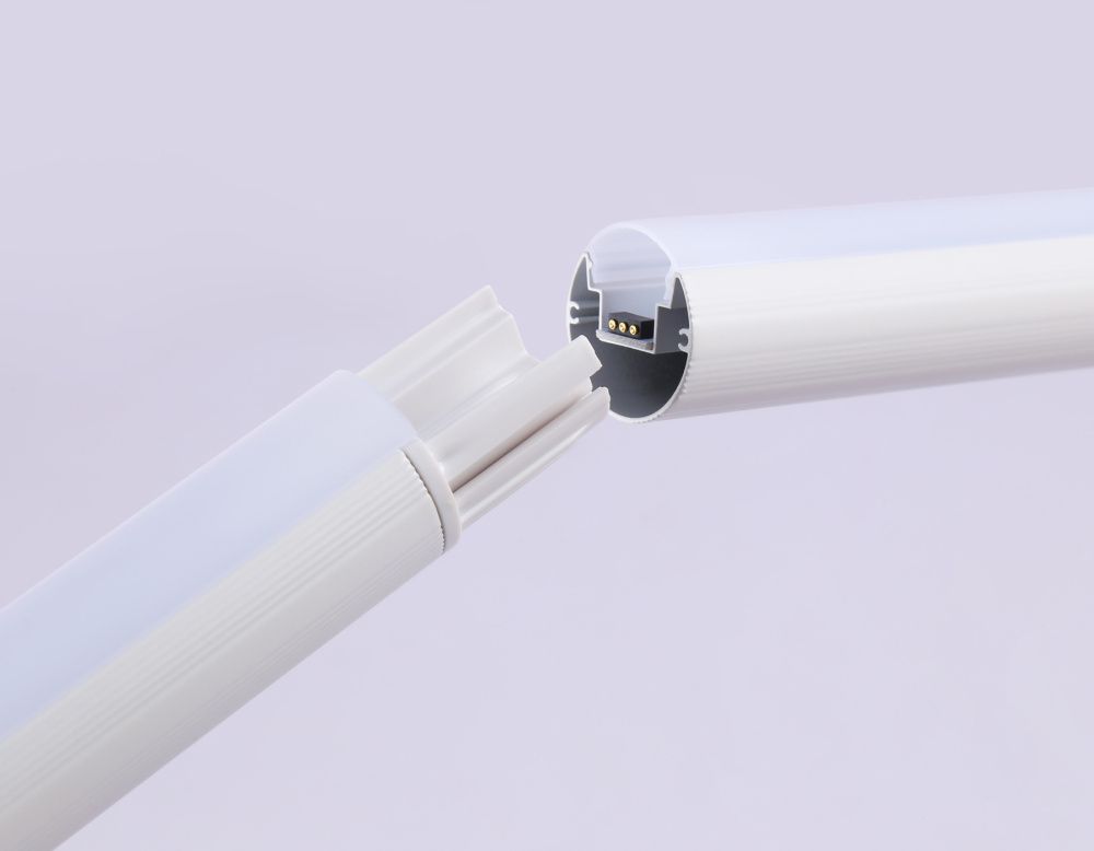 Светильник светодиодный напольный RGB с пультом **165- см, **W, RGBK, Ambrella Light Comfort FL8025, белый