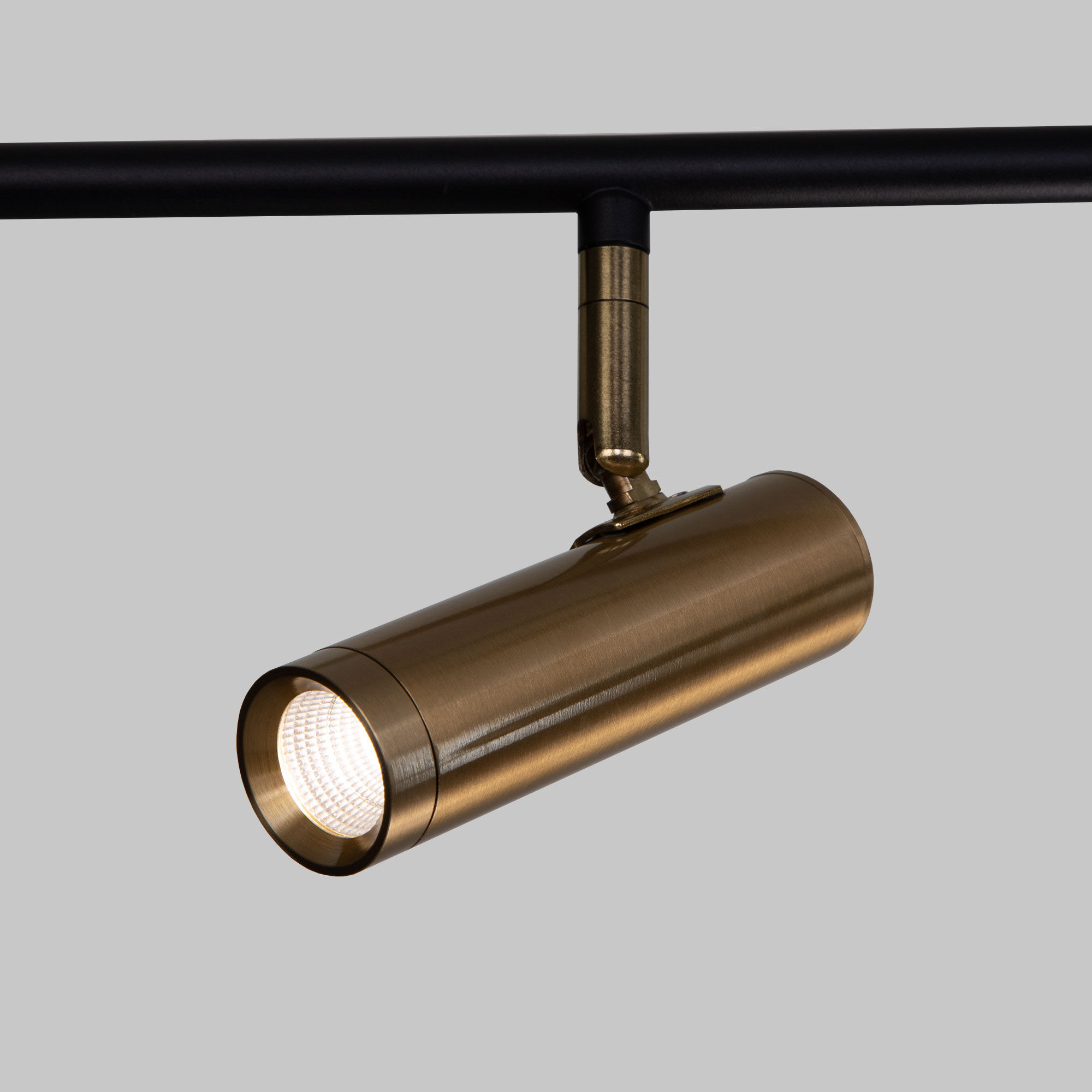 Светильник 135*12,2*158 см, *LED, 36W, 3000;4000;6000 Eurosvet Epiphania 20252/6 LED, черный