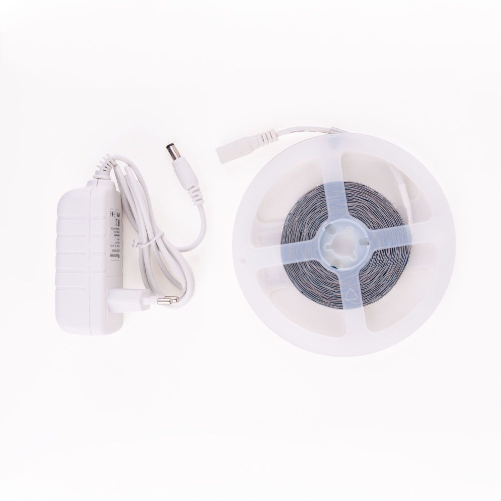 Набор светодиодной ленты Набор светодиодной ленты 12V 4,8W 60Led 2835 IP20 дневной белый, 5м Elektrostandard