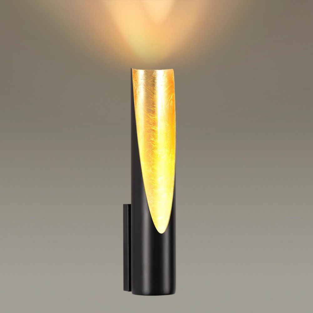 Настенный светодиодный светильник Odeon Light Whitney 3816/8WL, 8W, 3000К, черный-золото