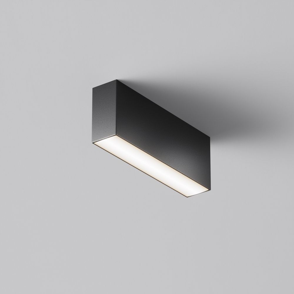 Светильник  C068CL-12W3-6K-B 12,9*2,5*-5 см, *LED*12W, K, Maytoni technical Basis C068CL-12W3-6K-B, Черный