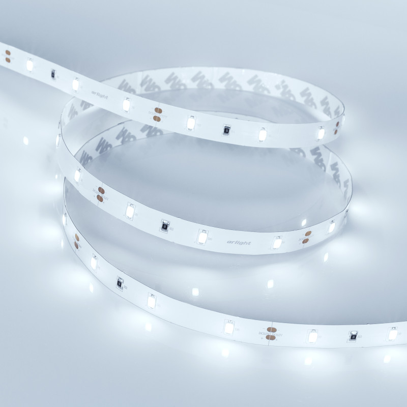 Лента ULTRA-5000 12V Cool 8K (5630, 150 LED, LUX) (Arlight, 12 Вт/м, IP20) 013852. Цена указана за 5 метров. Продается кратно 5 метрам.