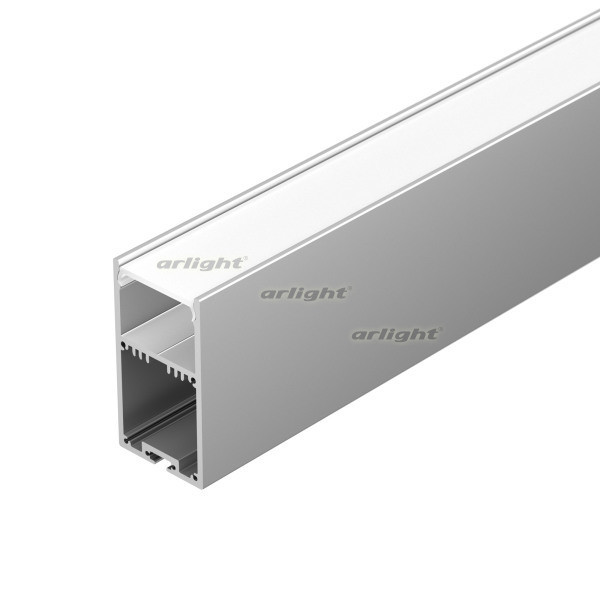 Профиль Arlight 036197 300*3,6*6,7 см. Цена указана за 3 метра. Продается кратно 3 метрам.  экран отдельно