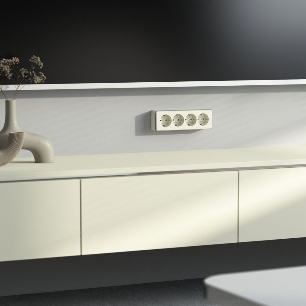 W5072204 Розетка четверная с заземлением и шторками Gallant, слоновая кость Werkel, 4690389217999