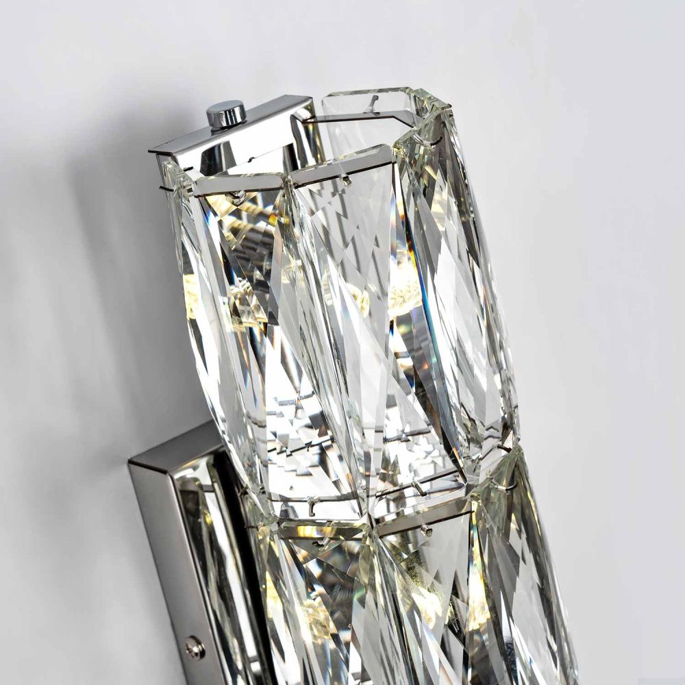 Настенный светильник 10*31 см MODELUX ML.550.03 CR хром