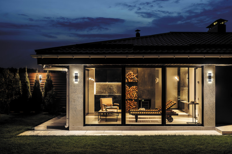 Уличный настенный светильник Maytoni Unter den Linden O578WL-02B, черный