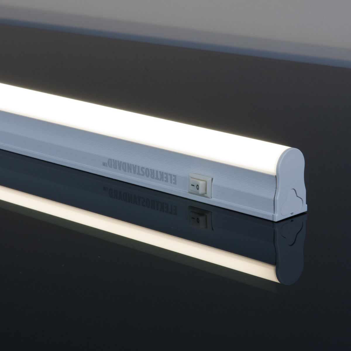 Светодиодный светильник Led Stick Т5 60 см 48led 9W 4200К, белый