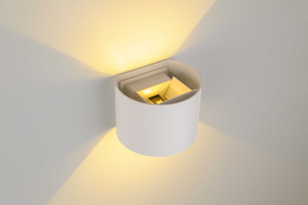 Светильник L135 x W115 x H95, мм, 2*3W 3000K, WH (БЕЛЫЙ) Rilon PL-208RW WH