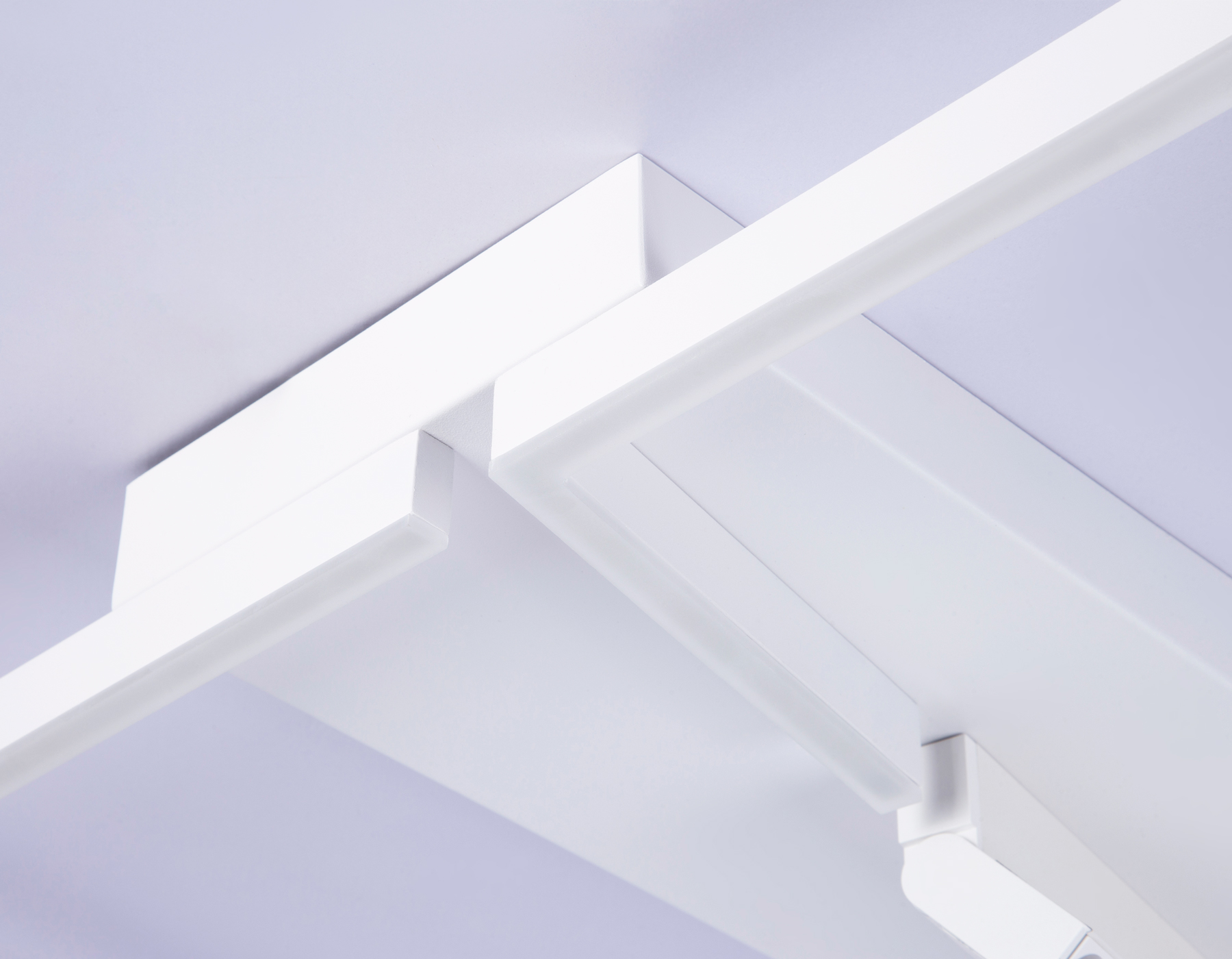 Светильник 60*60*11 см, LED 85W, 3000К, белый Ambrella Comfort LineTech FL51465