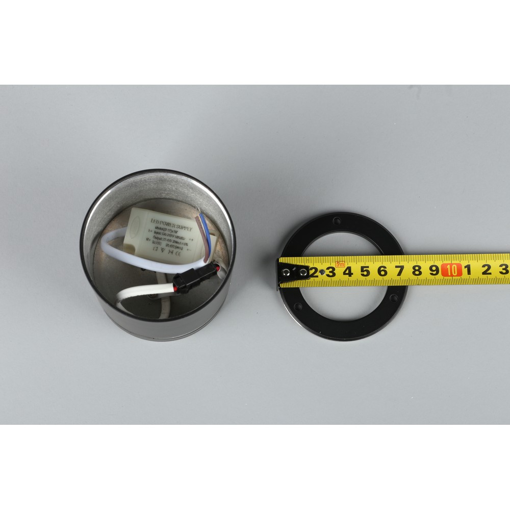Светильник 8 см, LED 12W, 4000K Omnilux Fortezza OML-100119-12 черный