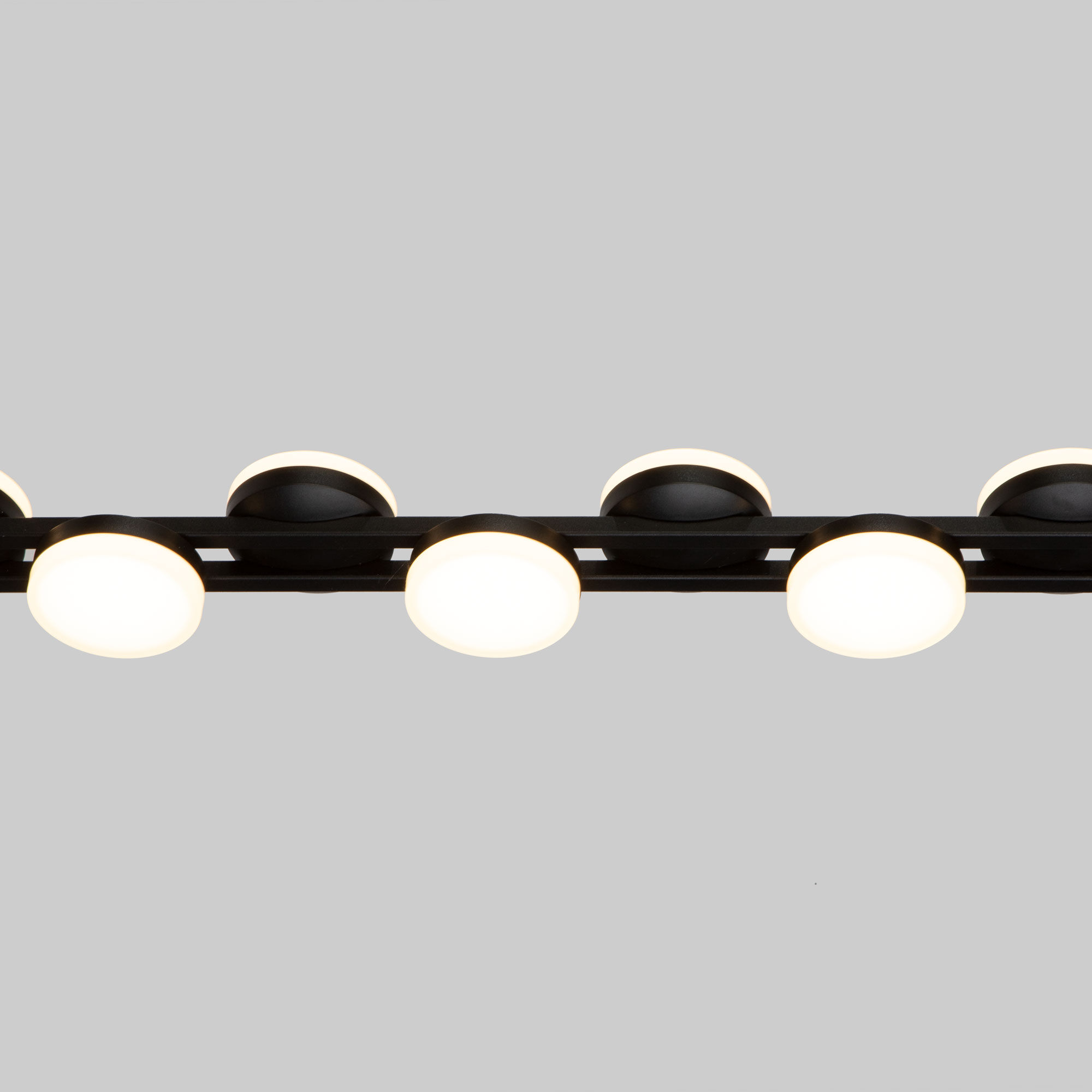 Напольный светодиодный светильник 22*22*137 см, *LED, 34W, 3000 Eurosvet Tapioca 90332/12, черный