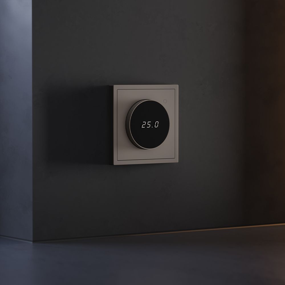 Терморегулятор электронный S70 с индикацией и датчиком, для теплого пола, капучино Voltum VLS070114