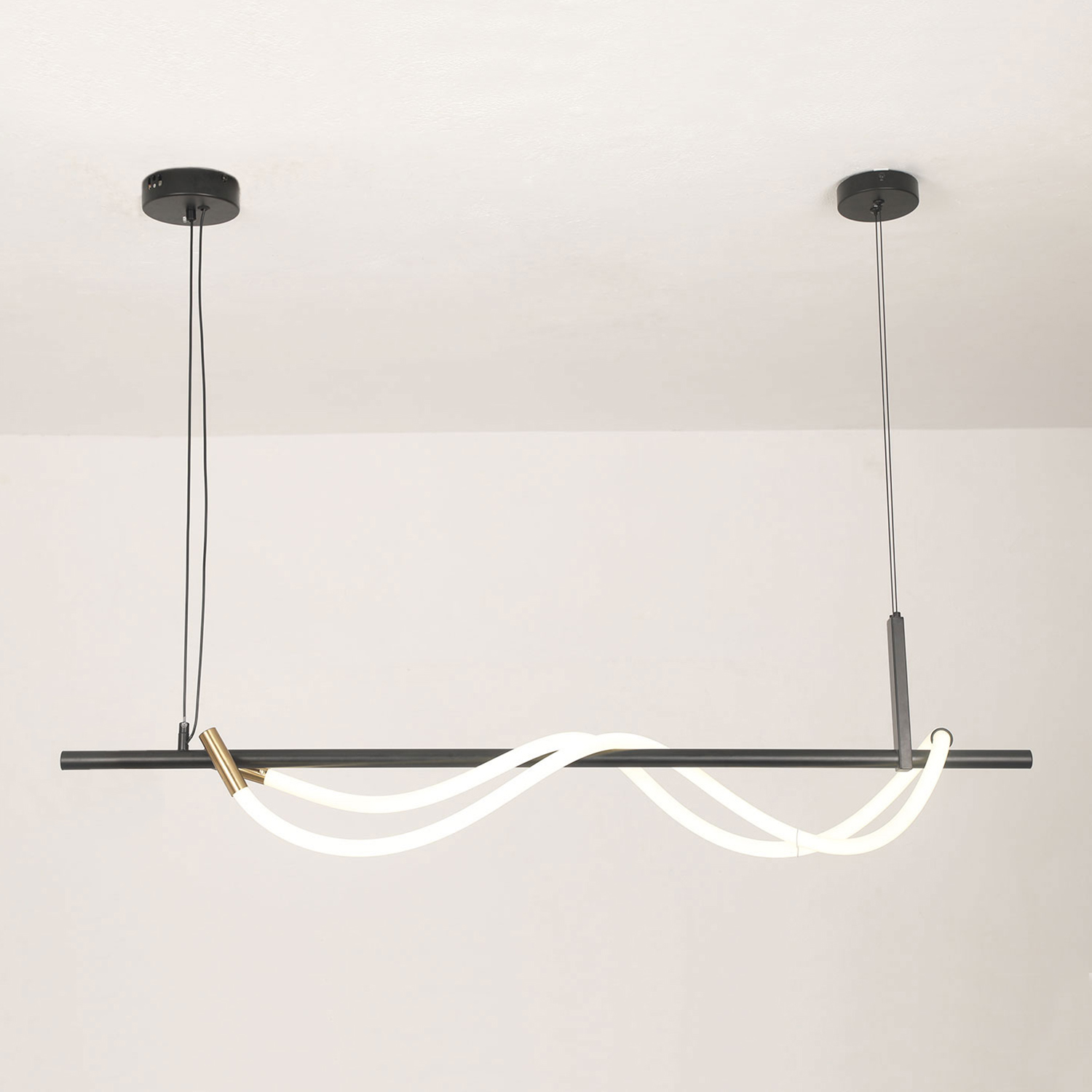Линейно-подвесной светильник 110*12*35/150 см, 1*LED*18W 4000K Lussole River LSP-7303 черный/бронзовый