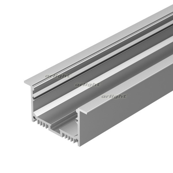 Профиль Arlight 036170 300*6,2*3,2 см. Цена указана за 3 метра. Продается кратно 3 метрам.  экран отдельно