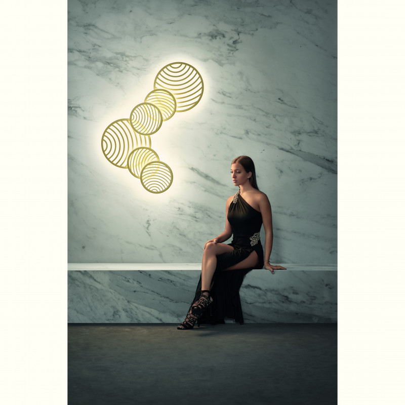 Бра 68,5*40*13,6 см, LED *  40W, 3000К Mantra Colladge 7233, золотой