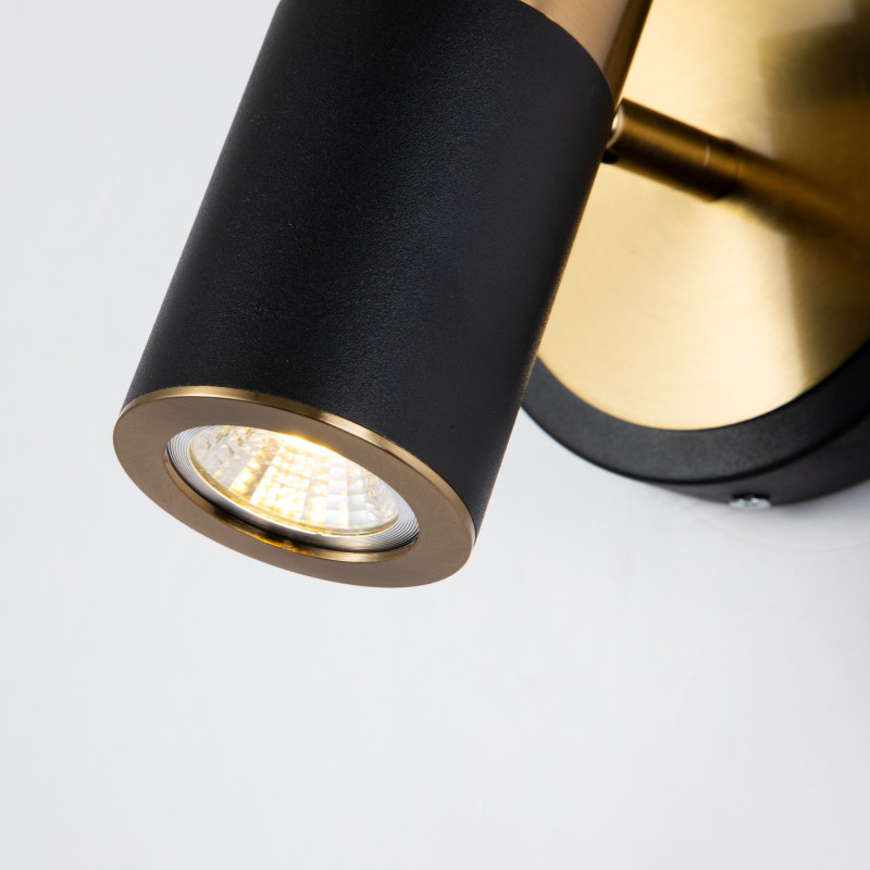Бра Favourite Light point 2997-1W, D150*W100*H165, каркас светильника сочетает два цвета - золотая гальваника и черный, поворотный плафон, лампу GU10 можно менять