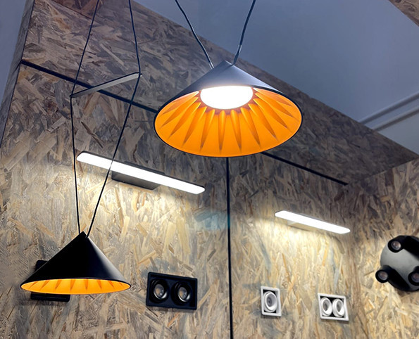Подвесной светильник 19,6*250 см, ITALLINE  IT03-1429 black/orange