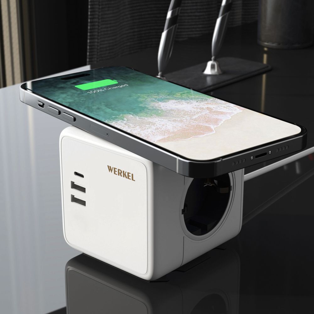 W6513501 Розеточный блок 3-местный + 3 USB + беспроводная зарядка Werkel 4690389204265