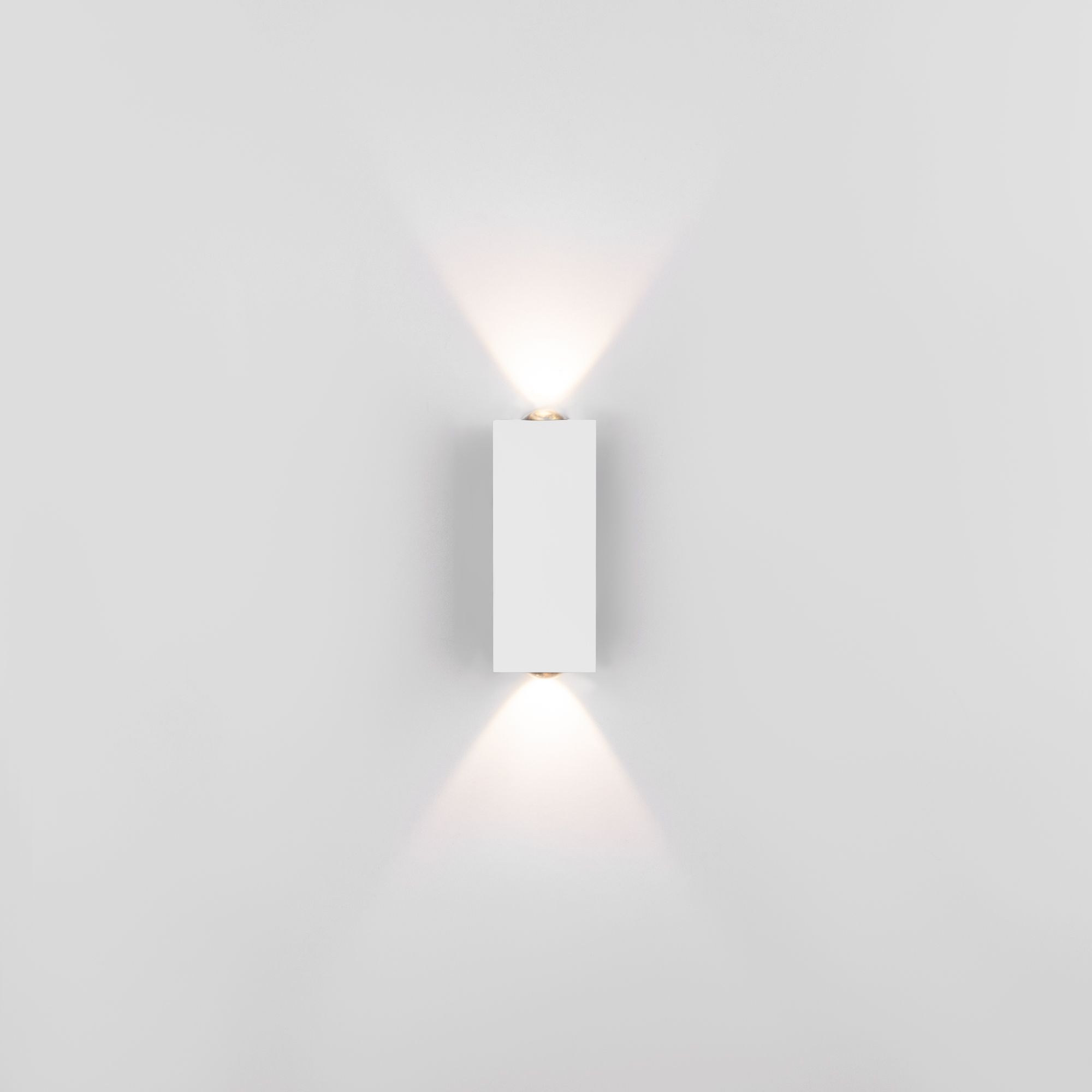Настенный светодиодный светильник Petite LED 40110/LED белый Elektrostandard