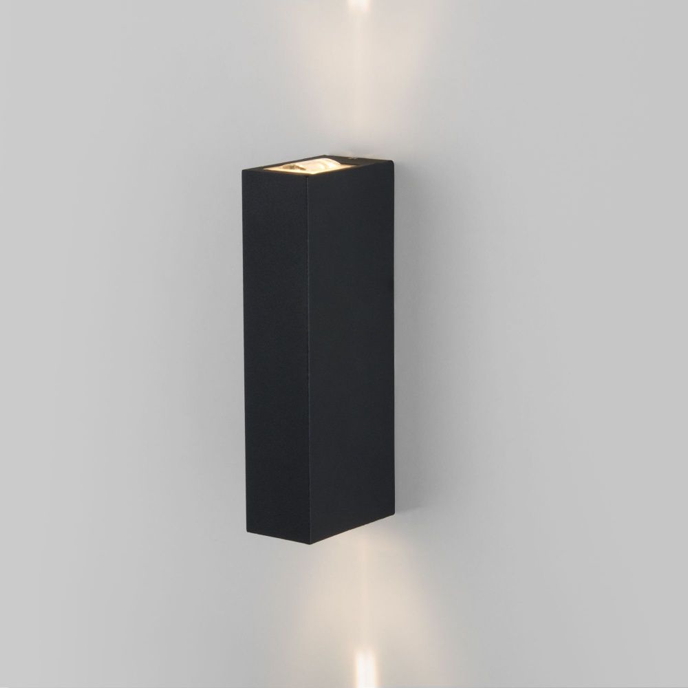 Уличный настенный светильник Blaze LED 3000K черный IP65 35136/W черный Elektrostandard  4690389219061, a072074