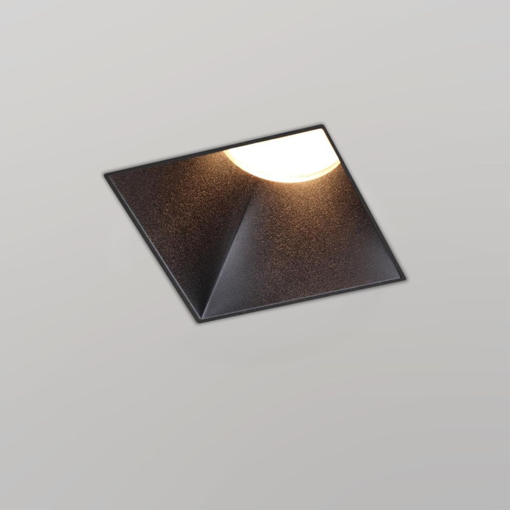 Светильник встраиваемый для ГКЛ потолка 8*8*4- см, 1*GU10*50W, Novotech Nimbus 370998, черный