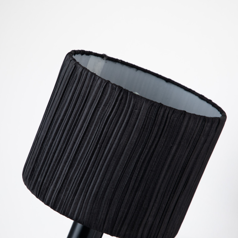 Бра Favourite Graph 2965-1W, D230*W150*H460, каркас матового черного цвета, плафон из черной органзы, декоративный элемент из хрусталя серо-дымчатого цвета