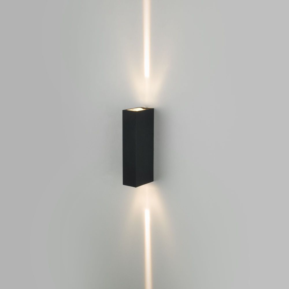 Уличный настенный светильник Blaze LED 3000K черный IP65 35136/W черный Elektrostandard  4690389219061, a072074
