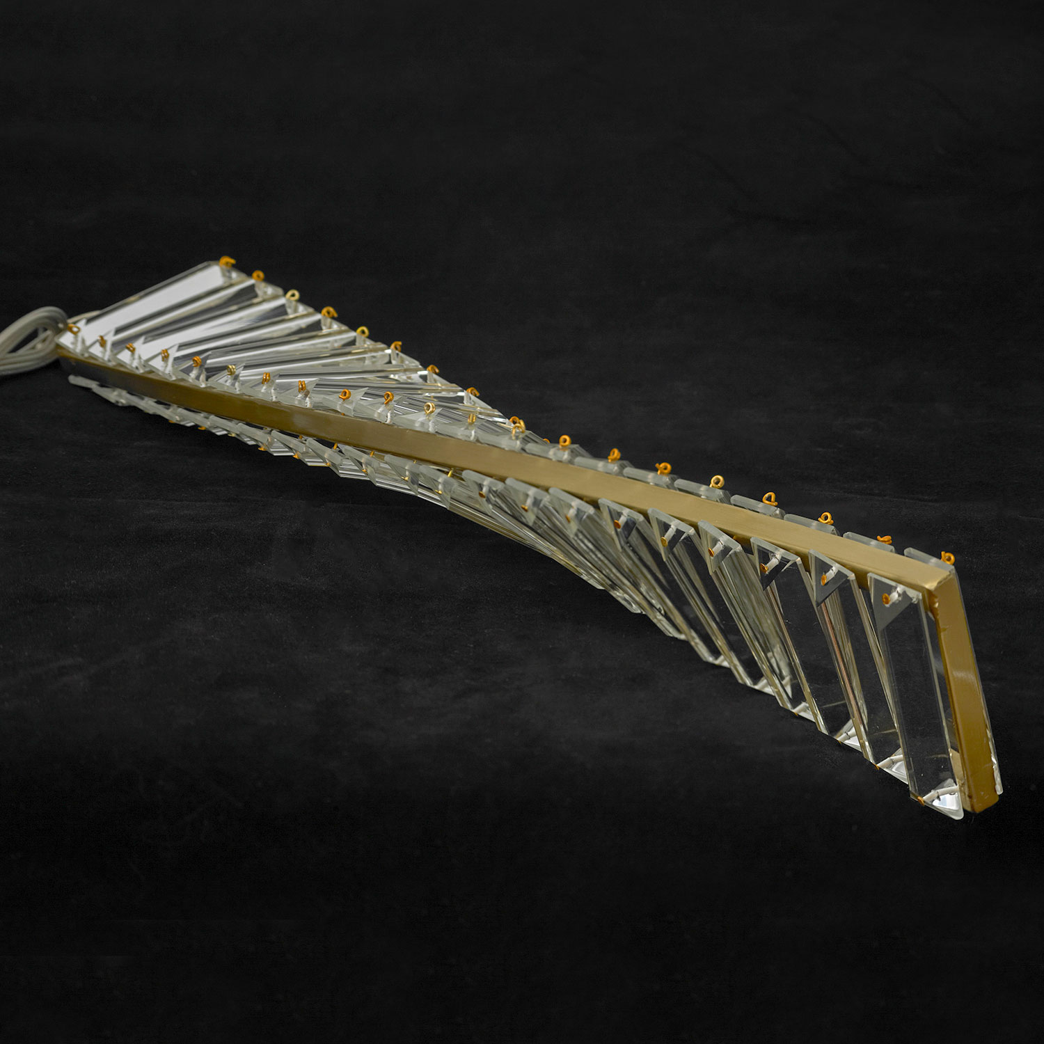 Подвесной светильник 10*70/220 см, 1*led*11W 3000K Lussole Enterprise LSP-7251 блестящее золото