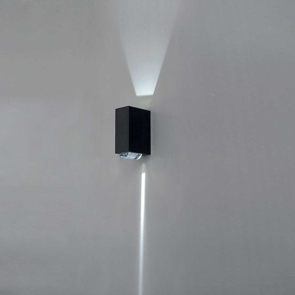 Настенный фонарь Elstead Lighting, Арт. AGNER-2W