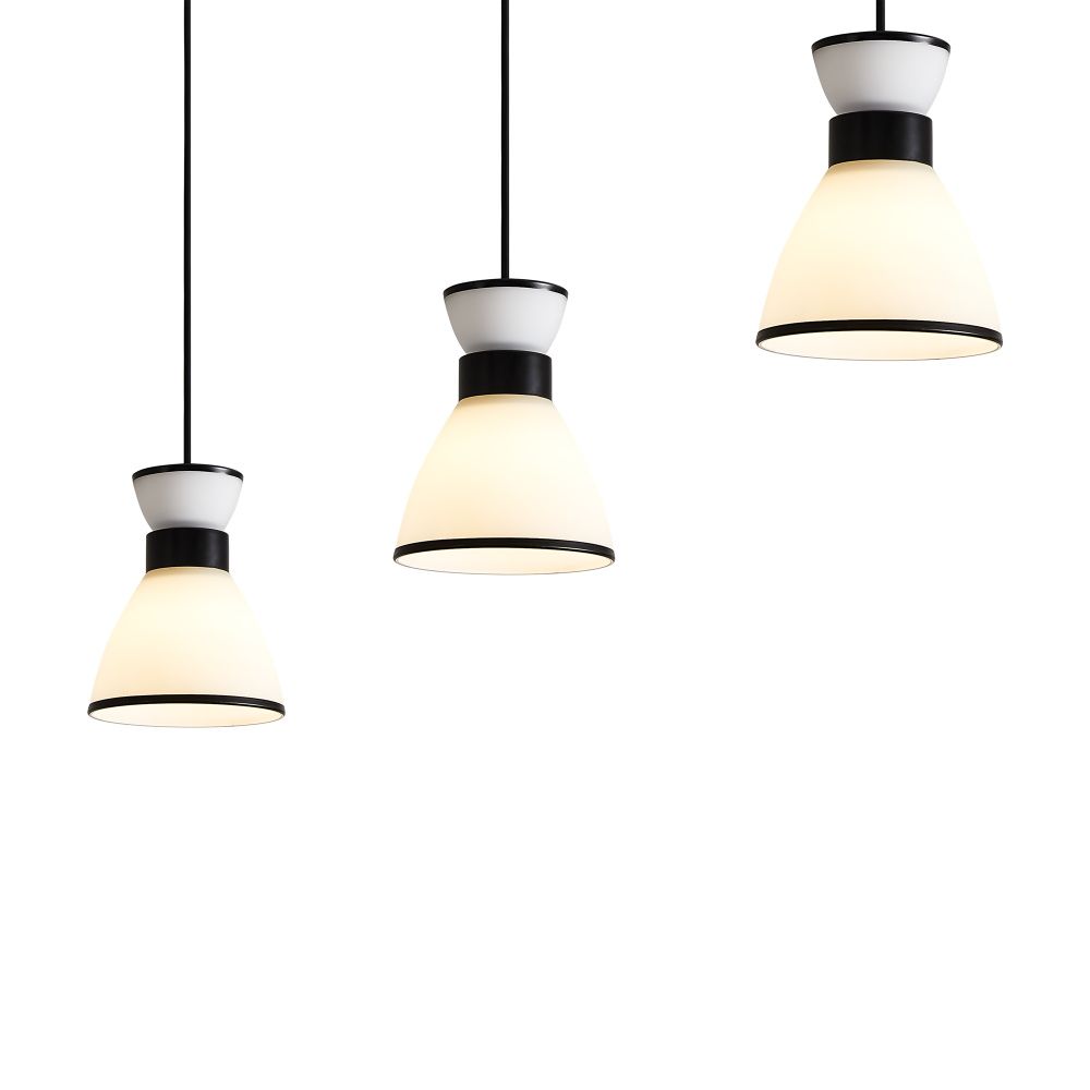 Подвесной светильник 65,5*13,5*20-122 см, 3*E27*40W, Freya  FR5503PL-03B1, Черный