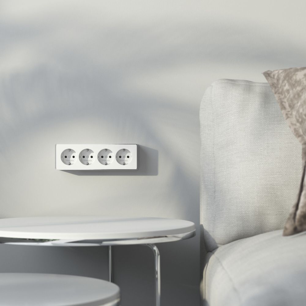 W5072210 Розетка четверная с заземлением и шторками Gallant, белый Werkel, 4690389218002