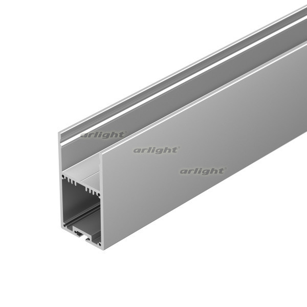 Профиль Arlight 036197 300*3,6*6,7 см. Цена указана за 3 метра. Продается кратно 3 метрам.  экран отдельно