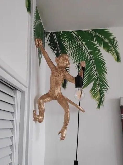 Светильник настенный DZN-11144 ЗОЛОТО D320/H680/1/E27/10W MONKEY (обезьяна смотрит влево) 23-11 VST