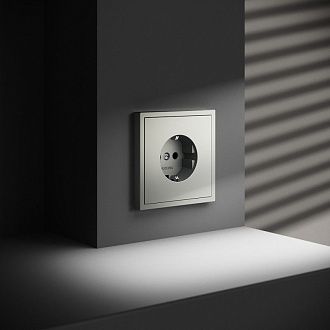 Розетка встраиваемая Voltum S70 с заземлением 16А, сталь пластик Soft touch VLS040105