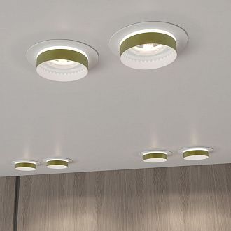 Встраиваемый светильник 10/7 см, GU10, IP44 Novotech WATER 370783 белый/золото, вр 7 см