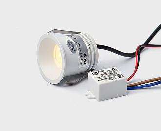 Встраиваемый светильник 4,5*4,2 см, ITALLINE DL 3027 white, вр 3,9 см