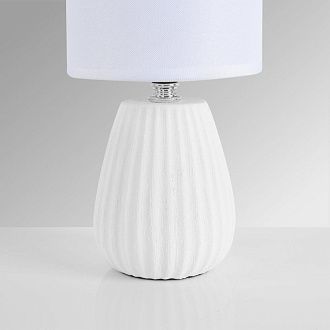 Настольная лампа 13*13*27 см, 1*E14*40W, Lumion Asela 8159/1T, белый
