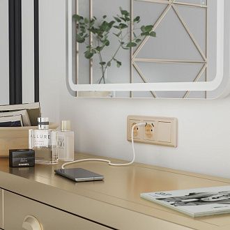 W1171110 Розетка с заземлением и шторками, шампань рифленый Werkel, 4690389159756