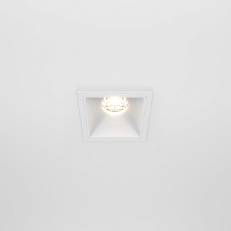 Светильник 7 см, 10W, 3000K, Maytoni Downlight Alfa LED DL043-01-10W3K-SQ-W, белый, вр 5,5*5,5 см
