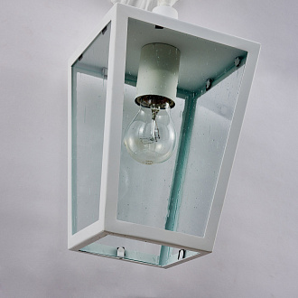 Уличный светильник Favourite Bison 4000-1W, D225*W360*H595, каркас белого цвета, плафон из прозрачного узорного стекла