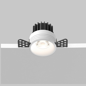 Встраиваемый светильник 5,4*5,4*5,3 см, LED, 7W, 4000К, Maytoni Technical ROUND DL058-7W4K-TRS-W белый, вр 5,5 см