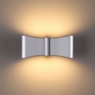 Настенный светодиодный светильник Odeon Light Motion 4215/12WL, 12W LED, 3000K, серебро